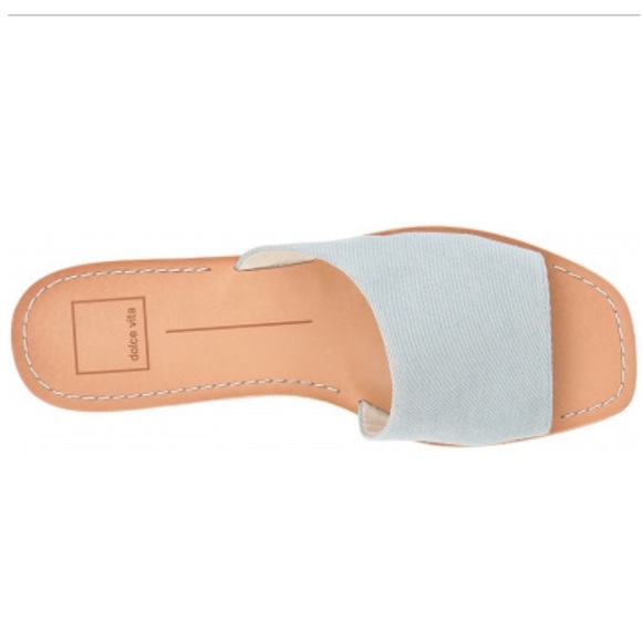 ✨NEW✨ Dolce Vita Light Blue Denim Slides - Picture 5 of 7